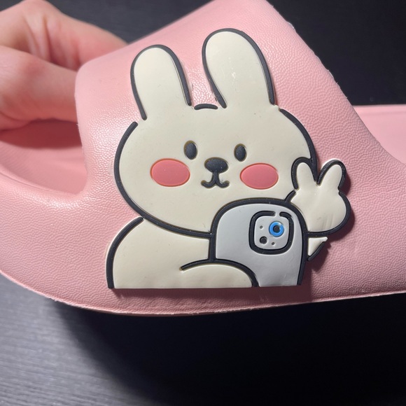 Pink Cute White Rabbit Slippers - Picture 2 of 4